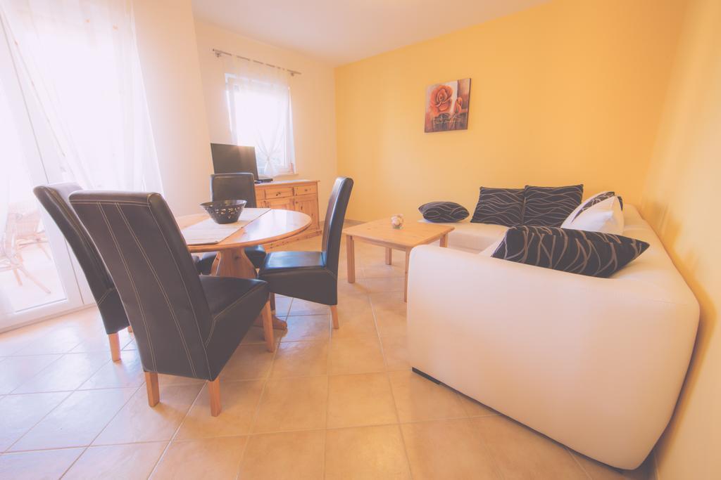 Apartments Meri Ližnjan Værelse billede