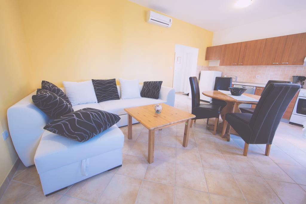 Apartments Meri Ližnjan Værelse billede