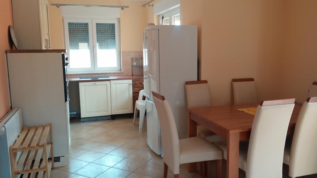 Apartments Meri Ližnjan Værelse billede